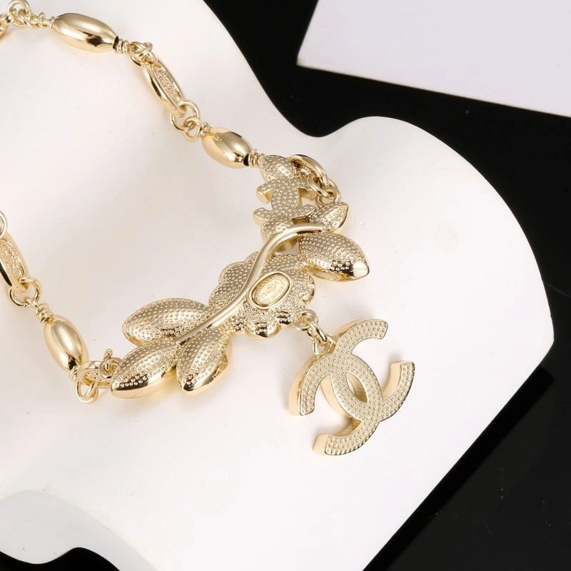 WellDesigned Chanel Bracelets 221978