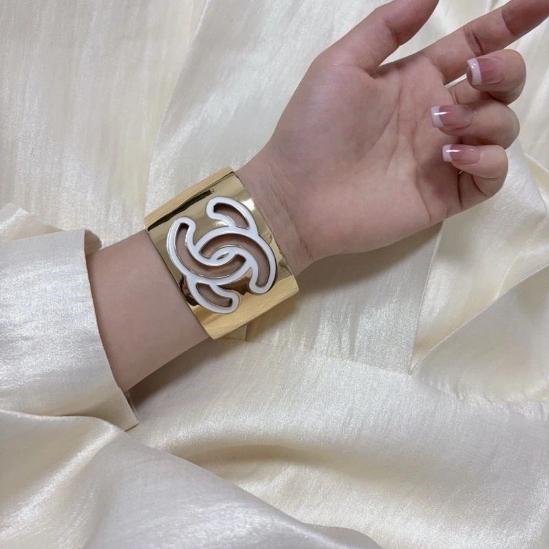 TimelessDesign Chanel Bracelets 221973