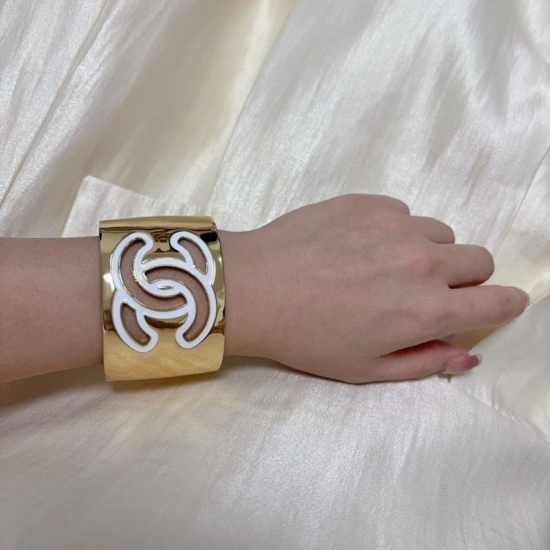 TimelessDesign Chanel Bracelets 221973