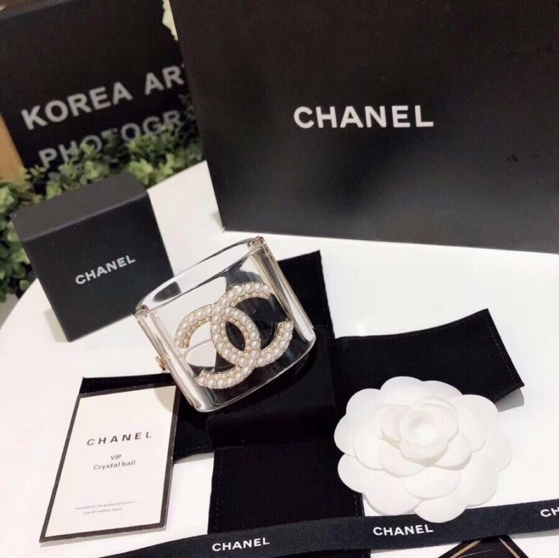 Chanel Bracelets Compact 221956