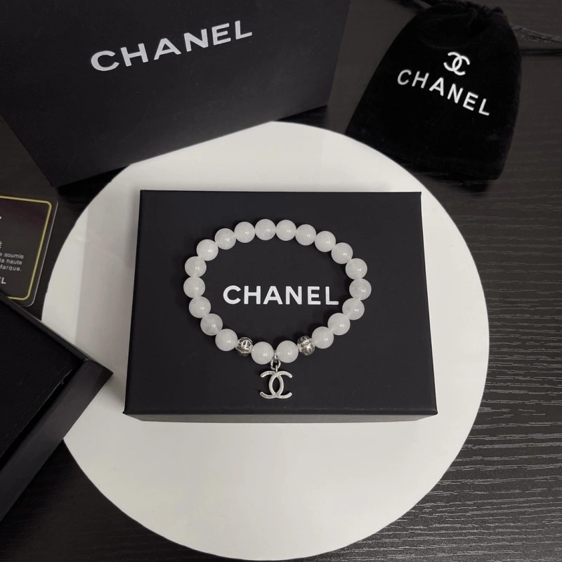Lightweight Chanel Bracelets 222000