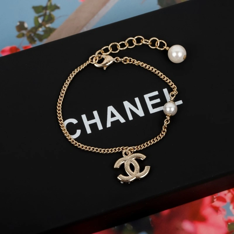 Lightweight Chanel Bracelets 221941