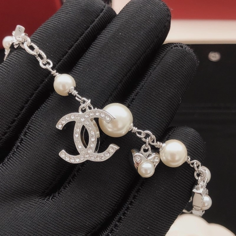 Chic Chanel Bracelets 220555
