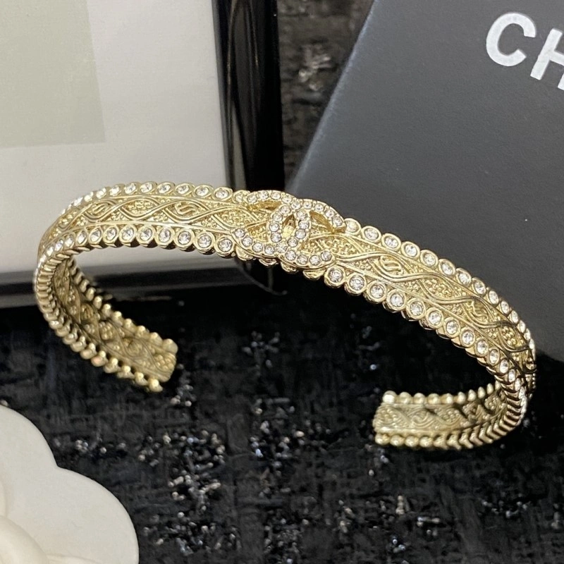Chanel Bracelets Refined 220480