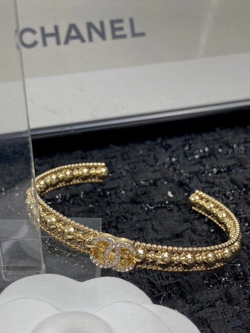 Chanel Bracelets Efficient 220483