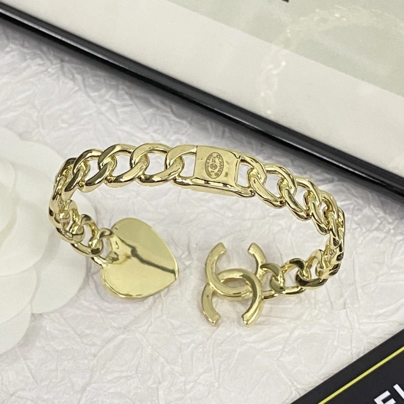 TimelessDesign Chanel Bracelets 220488