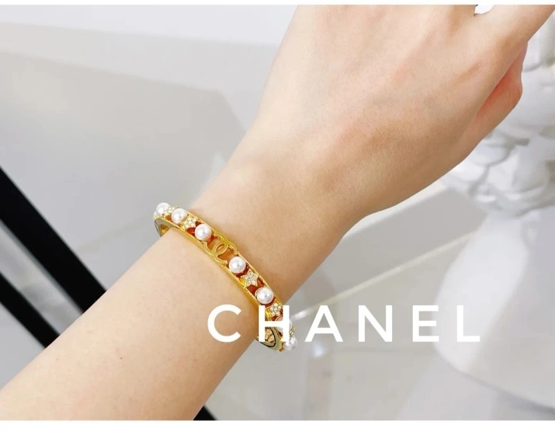 Chanel Bracelets Modern 220466