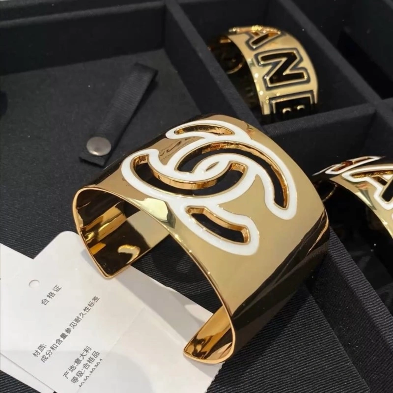Chanel Bracelets Packable 220477