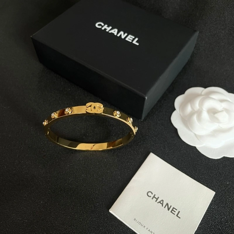 Chanel Bracelets FashionForward 220473
