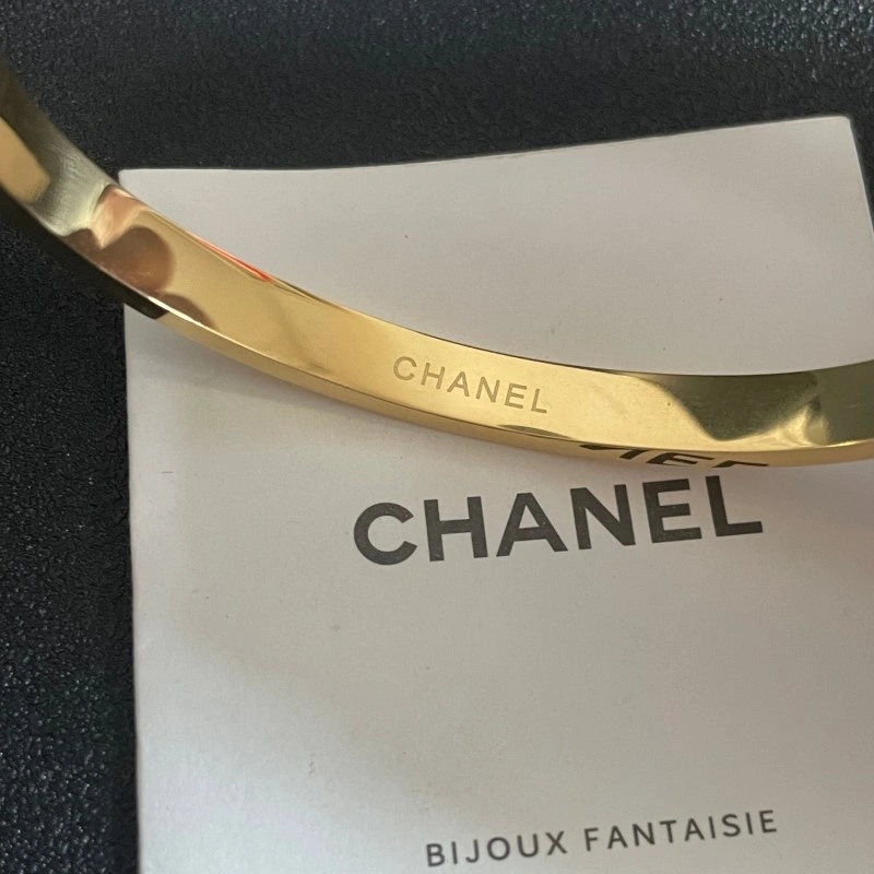 Chanel Bracelets FashionForward 220473