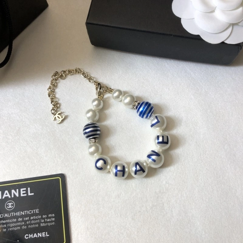 Chanel Bracelets Stylish 220537