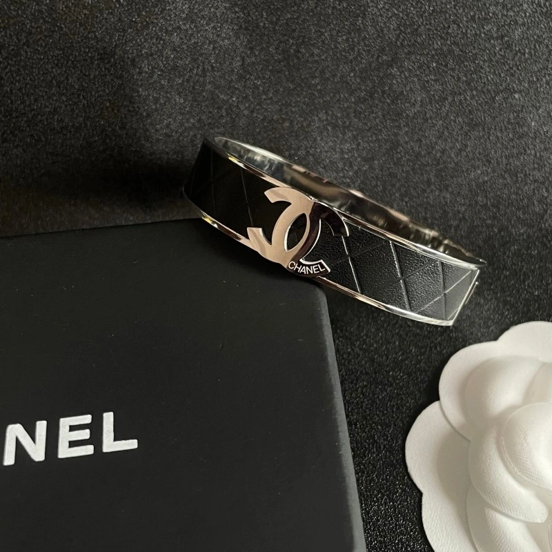 FreshLook Chanel Bracelets 220521