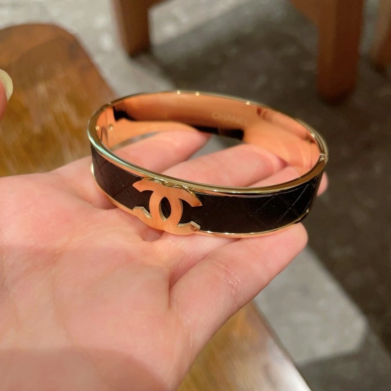 Resilient Chanel Bracelets 220455