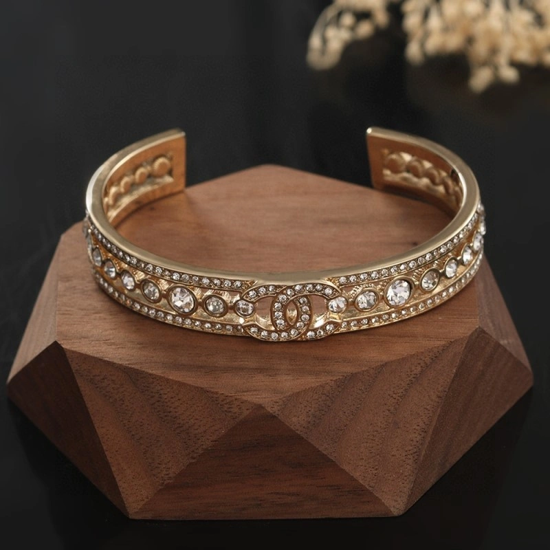 Chanel Bracelets Lightweight 220445