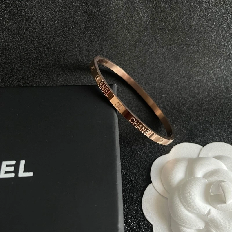 Comfortable Chanel Bracelets 220447