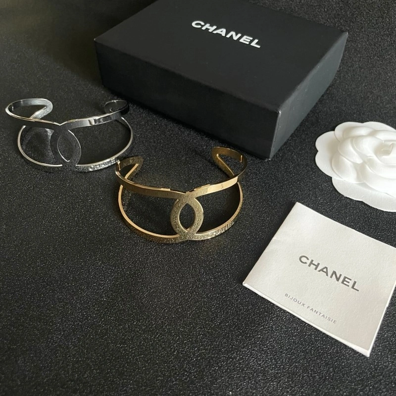 Chanel Bracelets Chic 220442