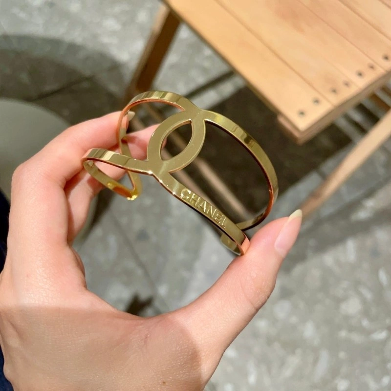 GoodFit Chanel Bracelets 220443