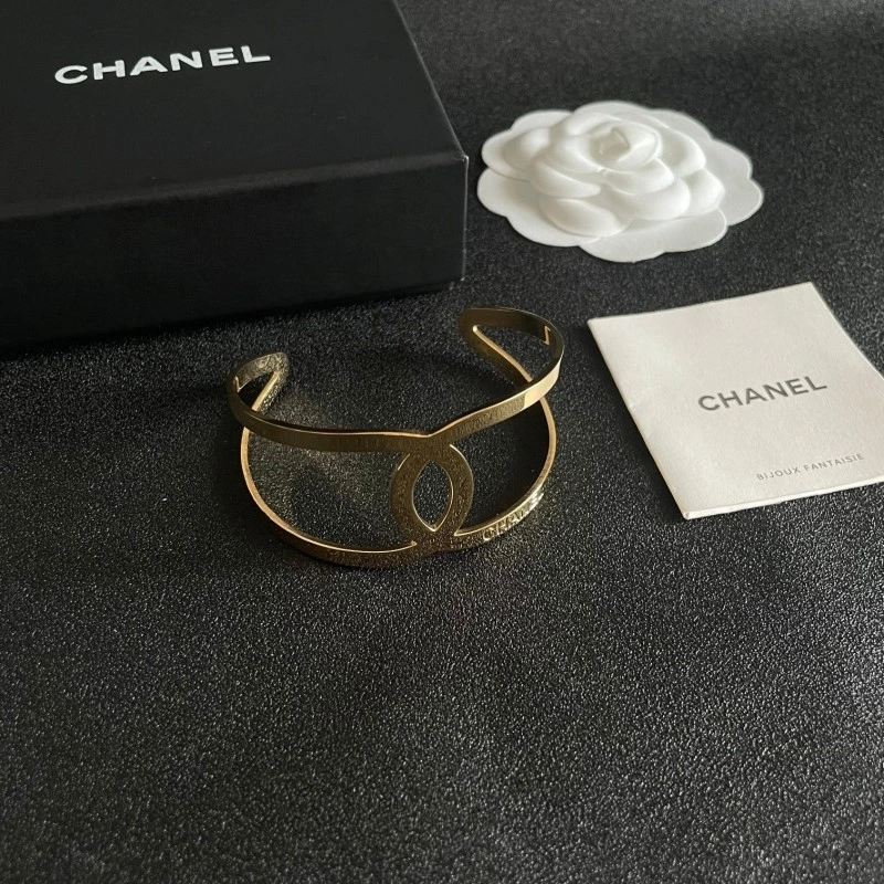 GoodFit Chanel Bracelets 220443
