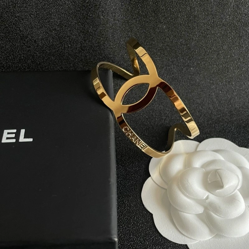 GoodFit Chanel Bracelets 220443