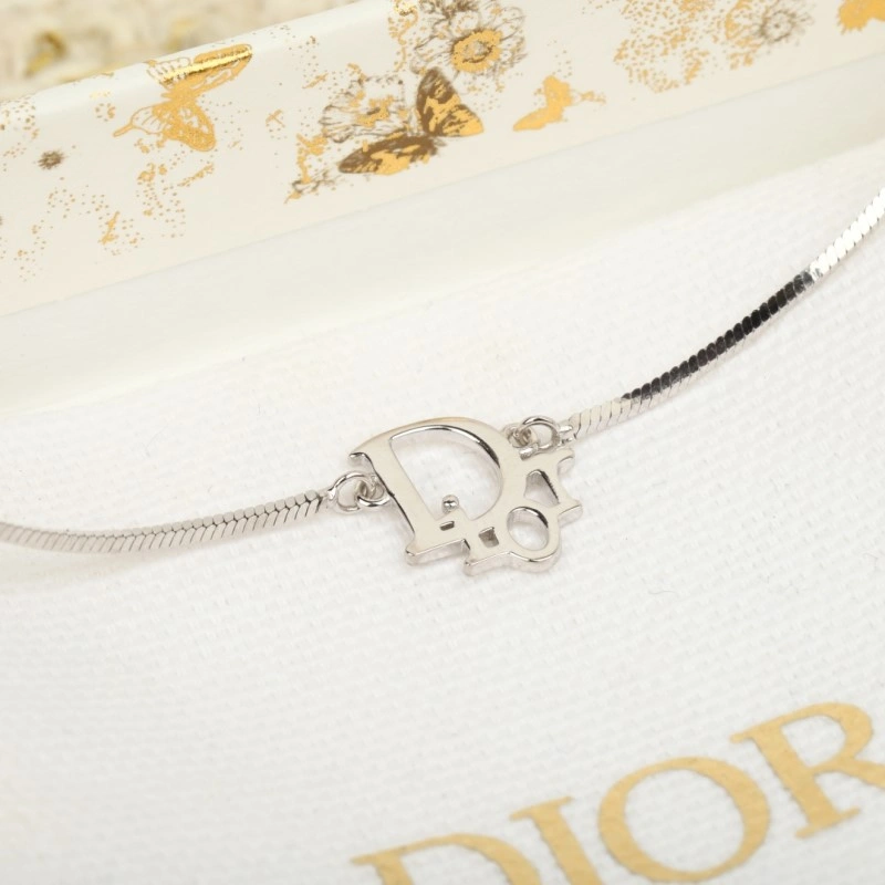 Original Chanel Bracelets 220425