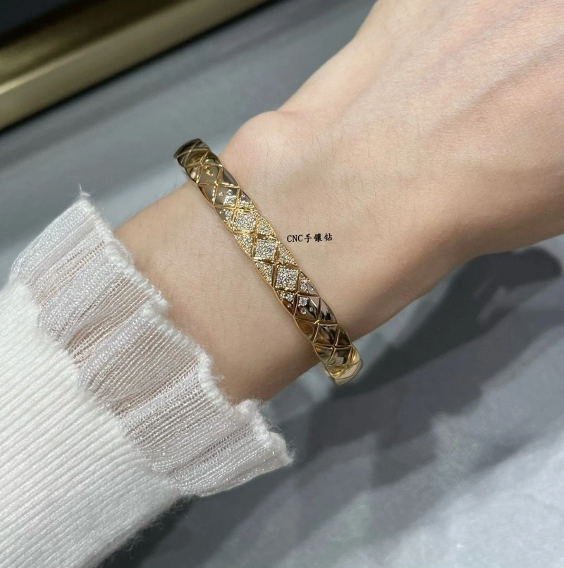 Lightweight Chanel Bracelets 220439