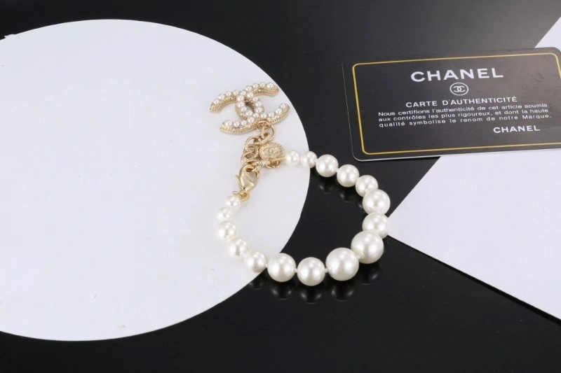Chanel Bracelets UrbanChic 220444
