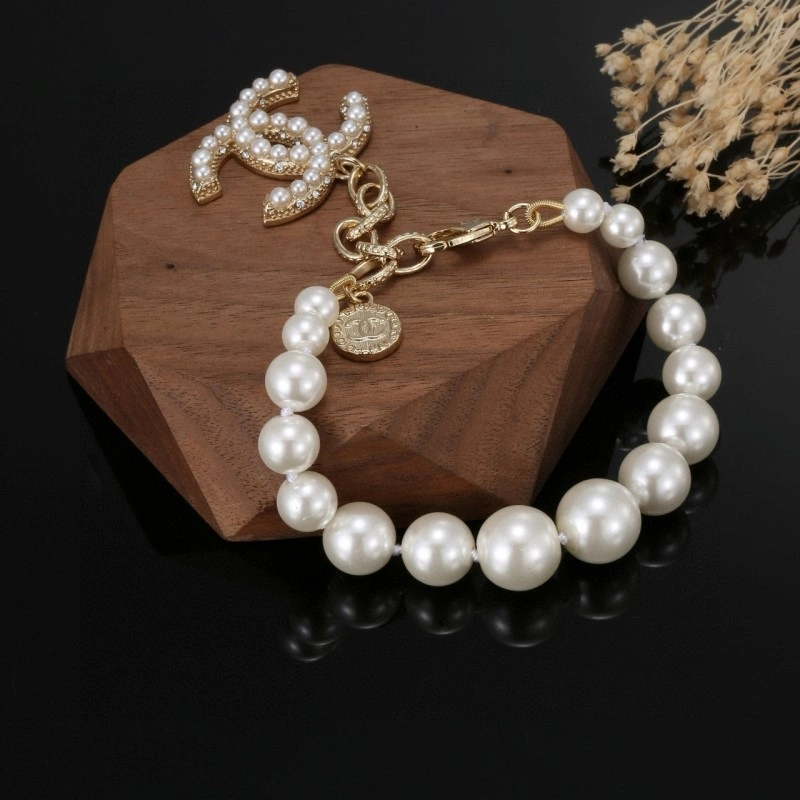 Chanel Bracelets UrbanChic 220444