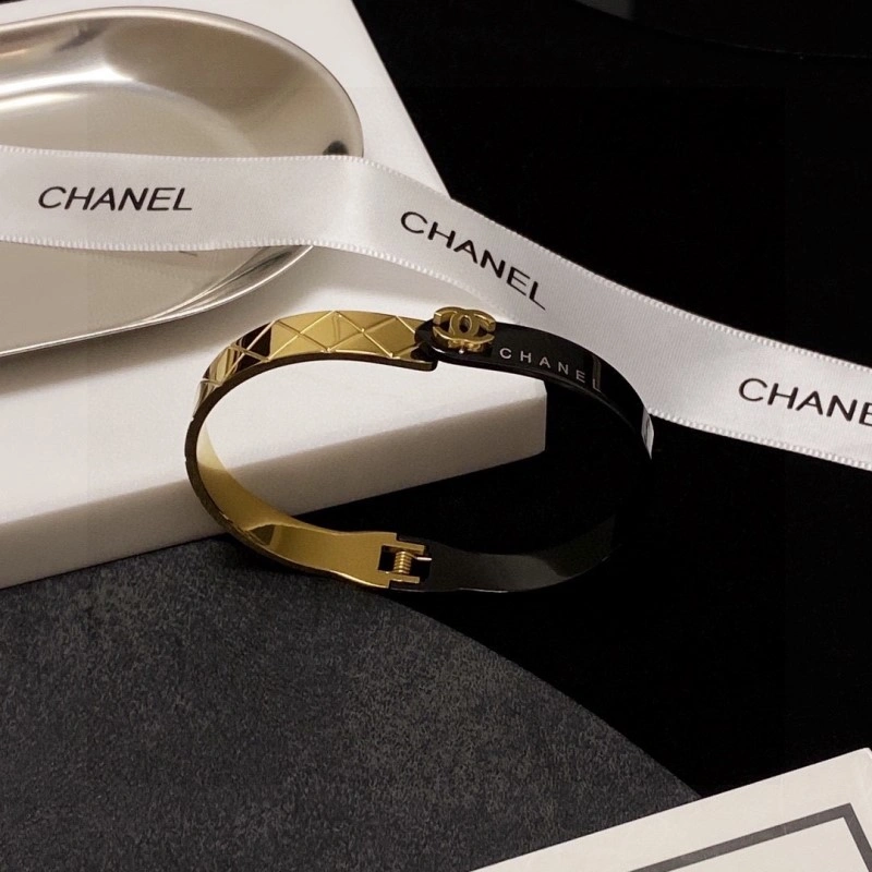 TechFriendly Chanel Bracelets 220433