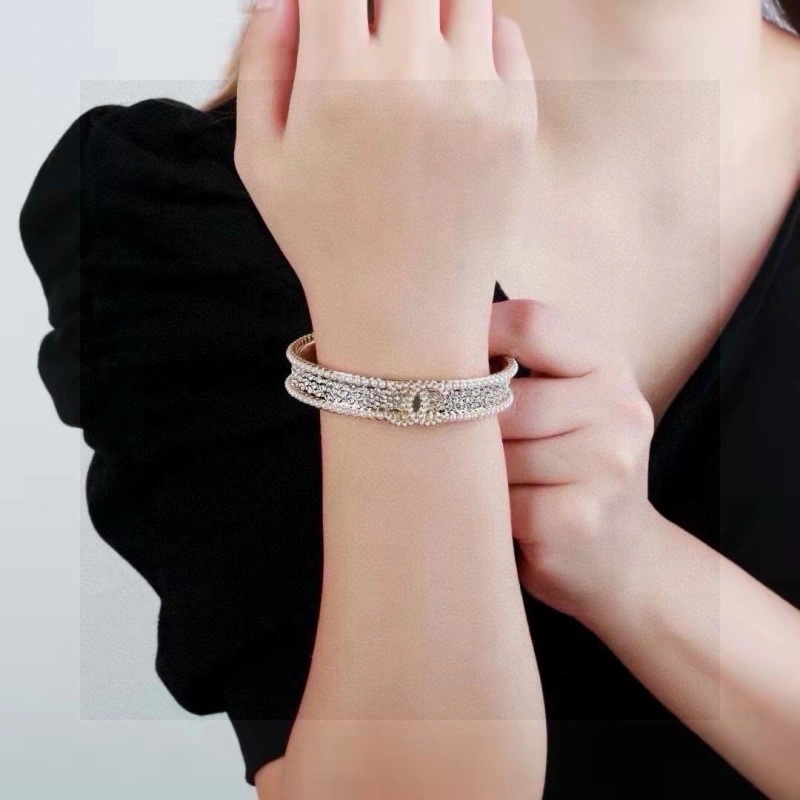 Stretchable Chanel Bracelets 220430