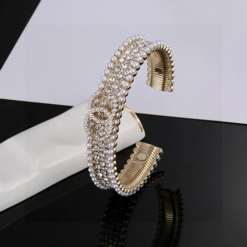 Stretchable Chanel Bracelets 220430