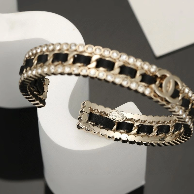 Contemporary Chanel Bracelets 220421