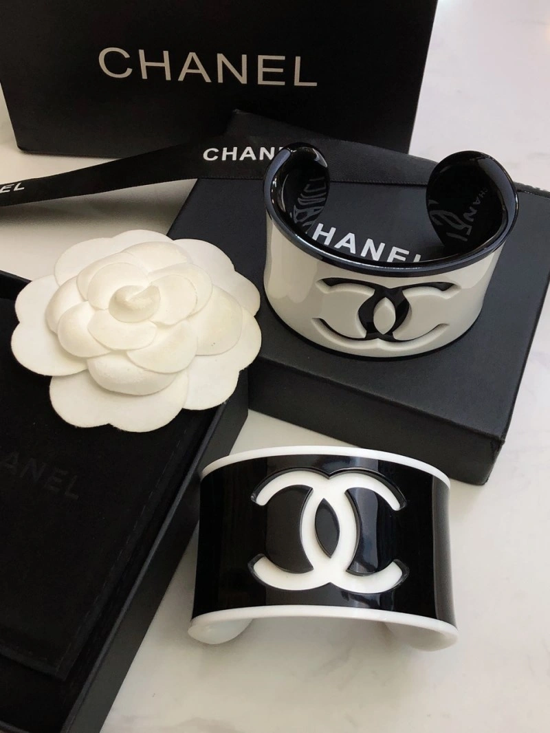 Chanel Bracelets FlexibleFit 220411
