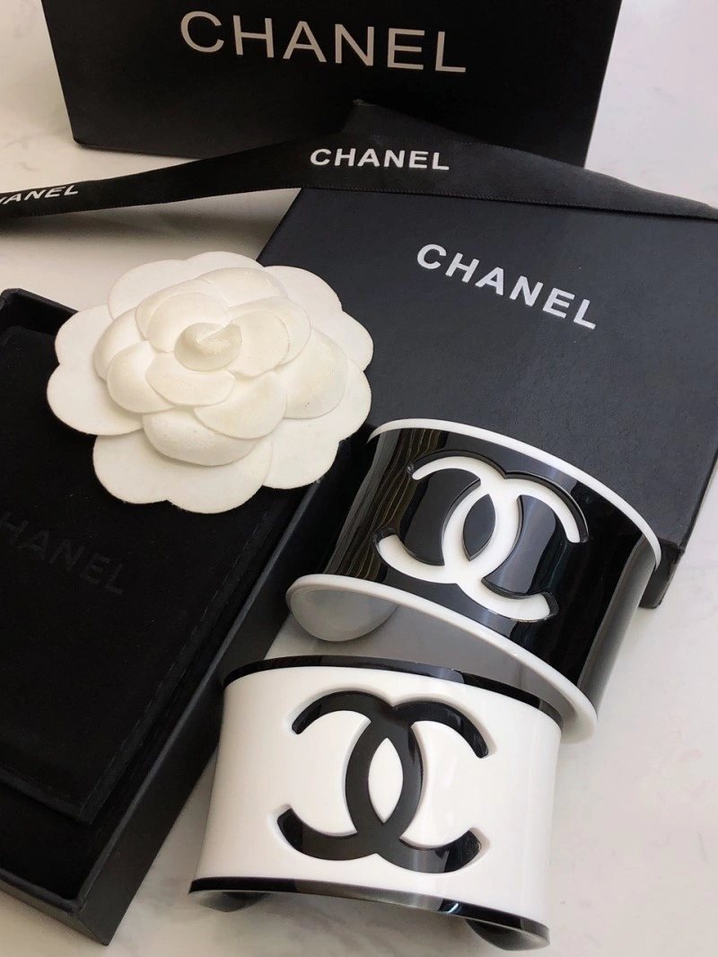 Chanel Bracelets FlexibleFit 220411
