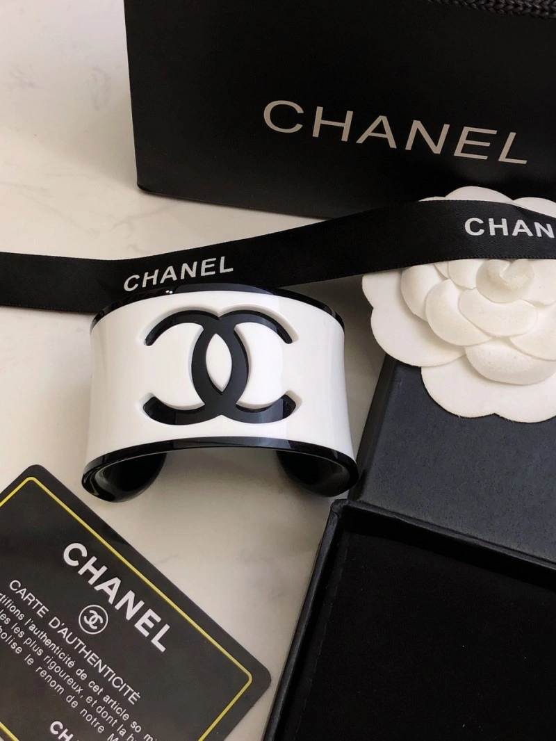 Chanel Bracelets FlexibleFit 220411