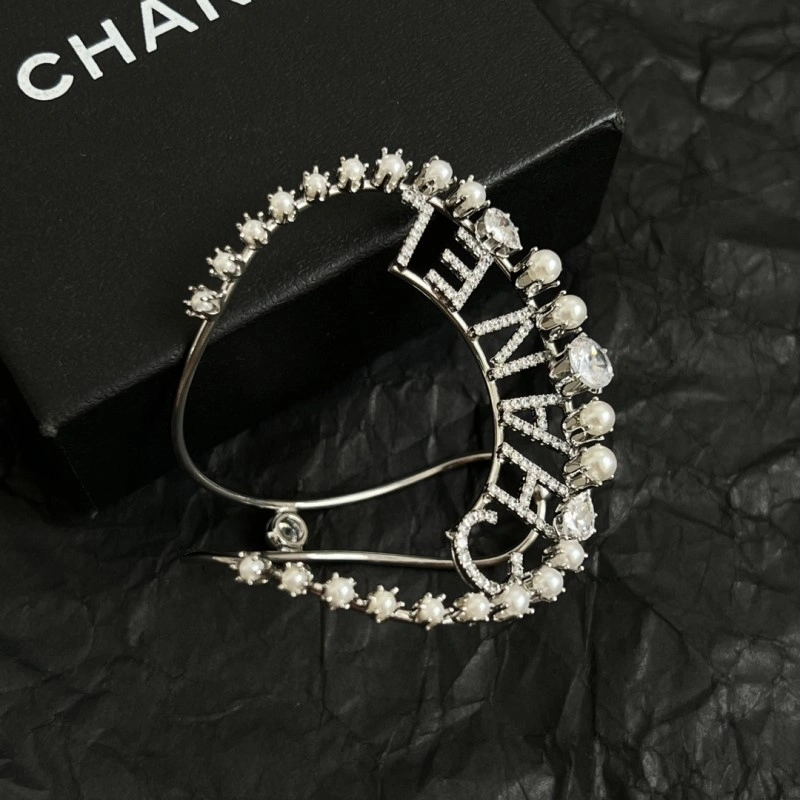 Chanel Bracelets Lightweight 220402