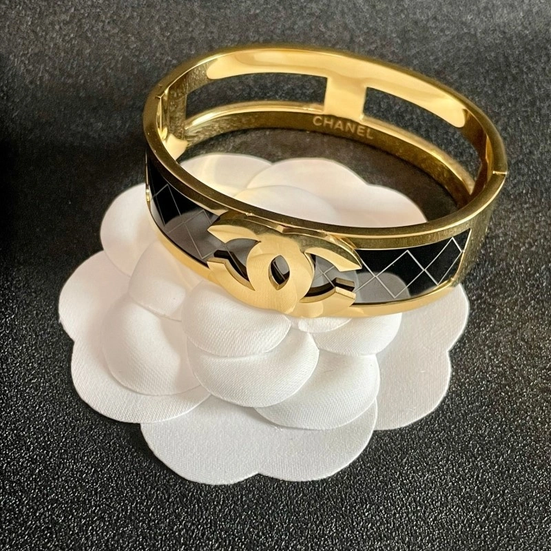 EasyCare Chanel Bracelets 220409