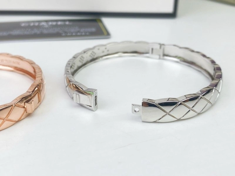 Affordable Chanel Bracelets 220408