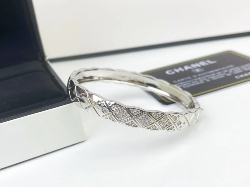Affordable Chanel Bracelets 220408