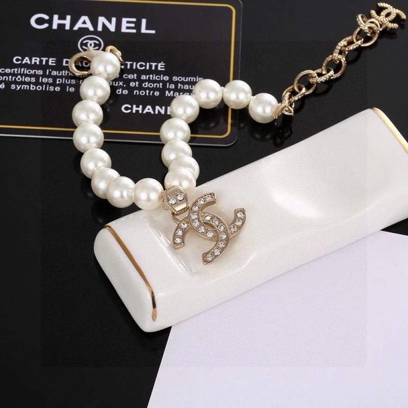 Durable Chanel Bracelets 220481