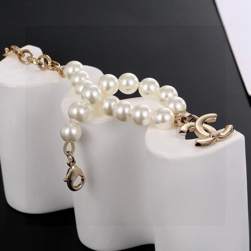Durable Chanel Bracelets 220481