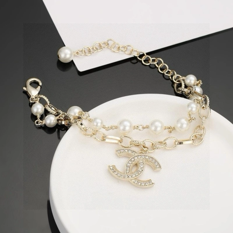 Effortless Chanel Bracelets 220405
