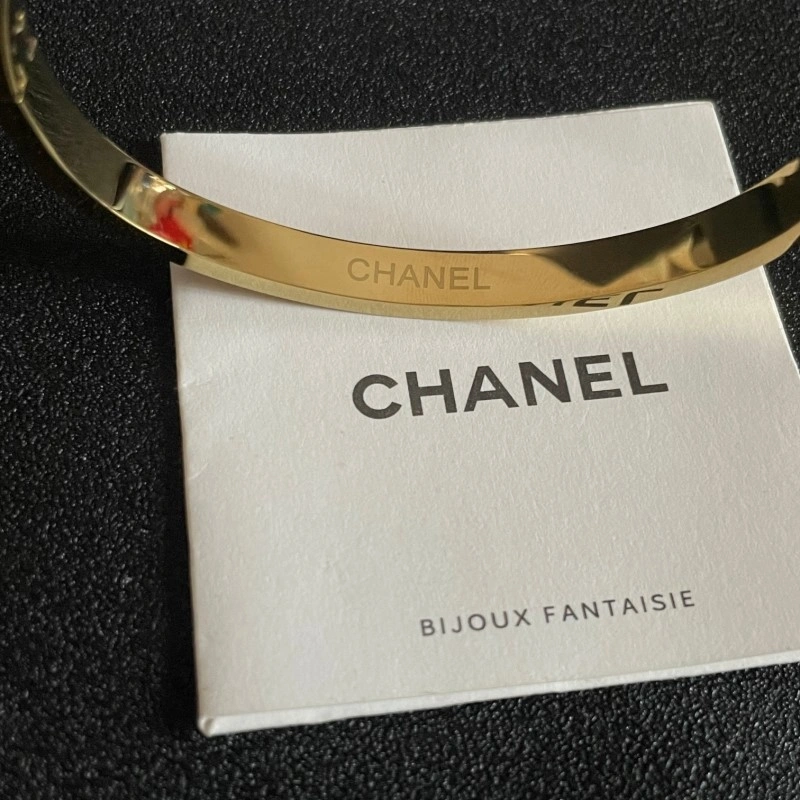 Durable Chanel Bracelets 220400