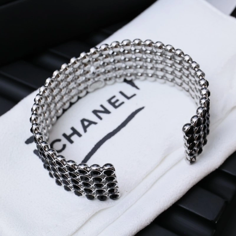 Chanel Bracelets FreshLook 220397