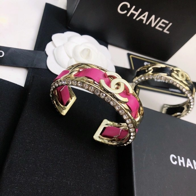 Chanel Bracelets Lightweight 220391
