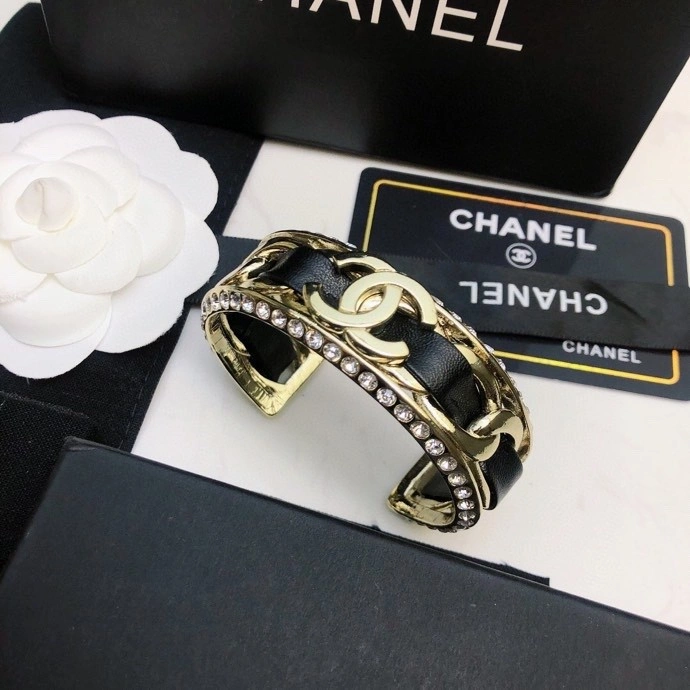 Chanel Bracelets Lightweight 220391