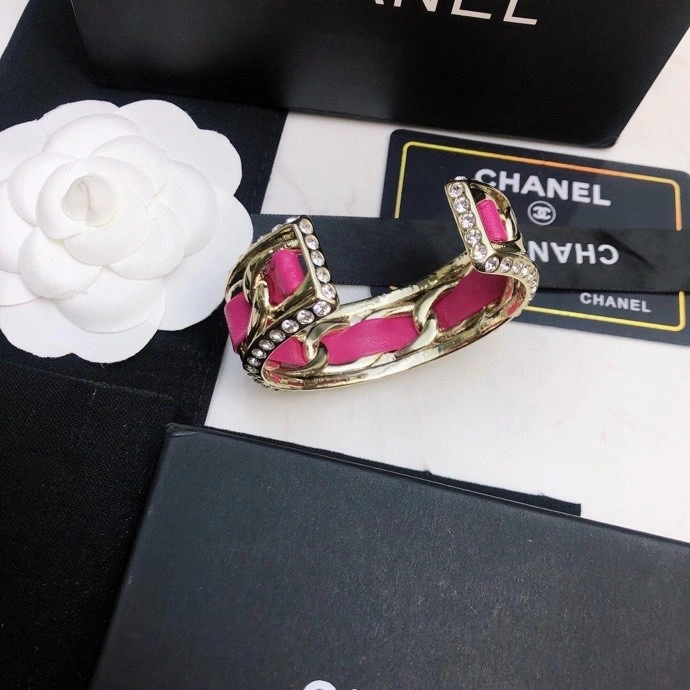 Chanel Bracelets Lightweight 220391