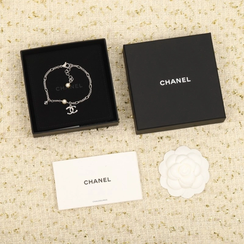 Affordable Chanel Bracelets 220410