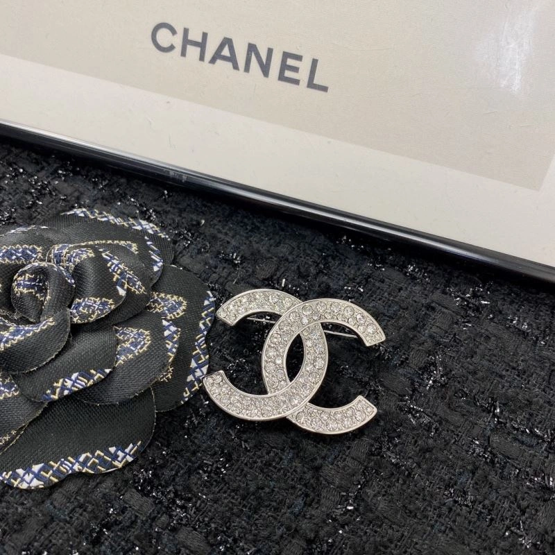 Chanel Brooches Chic 231402