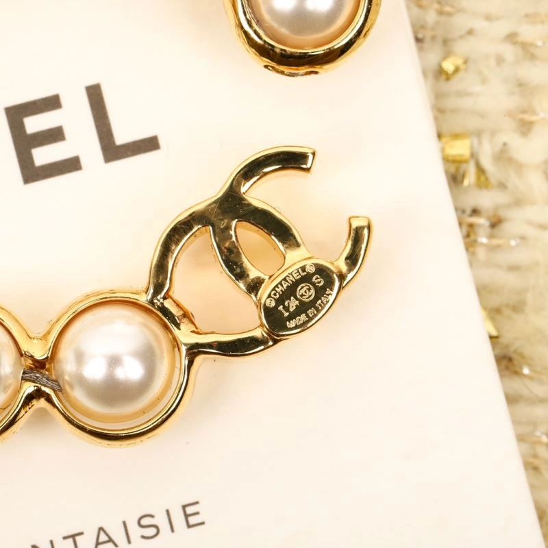 Soft Chanel Brooches 231404