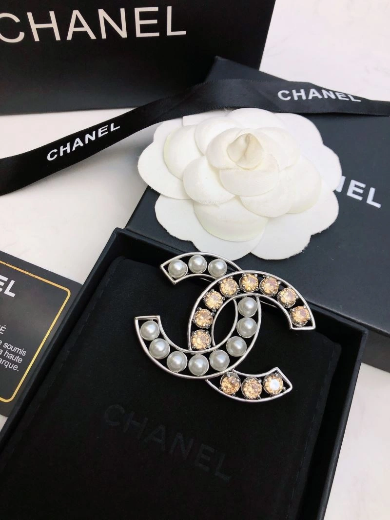 Chanel Brooches Sophisticated 231513